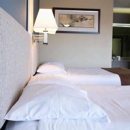 Regency Inn Of Eddyville Kuttawa Esterno foto