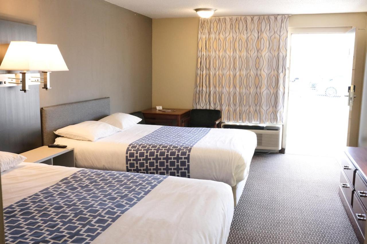 Regency Inn Of Eddyville Kuttawa Esterno foto