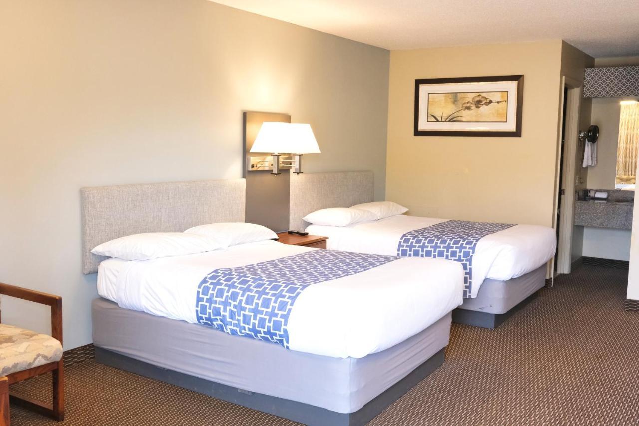Regency Inn Of Eddyville Kuttawa Esterno foto