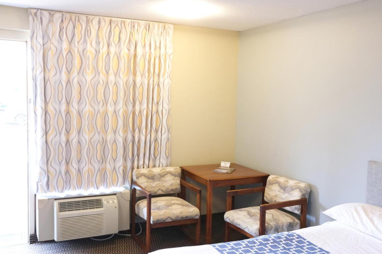Regency Inn Of Eddyville Kuttawa Esterno foto